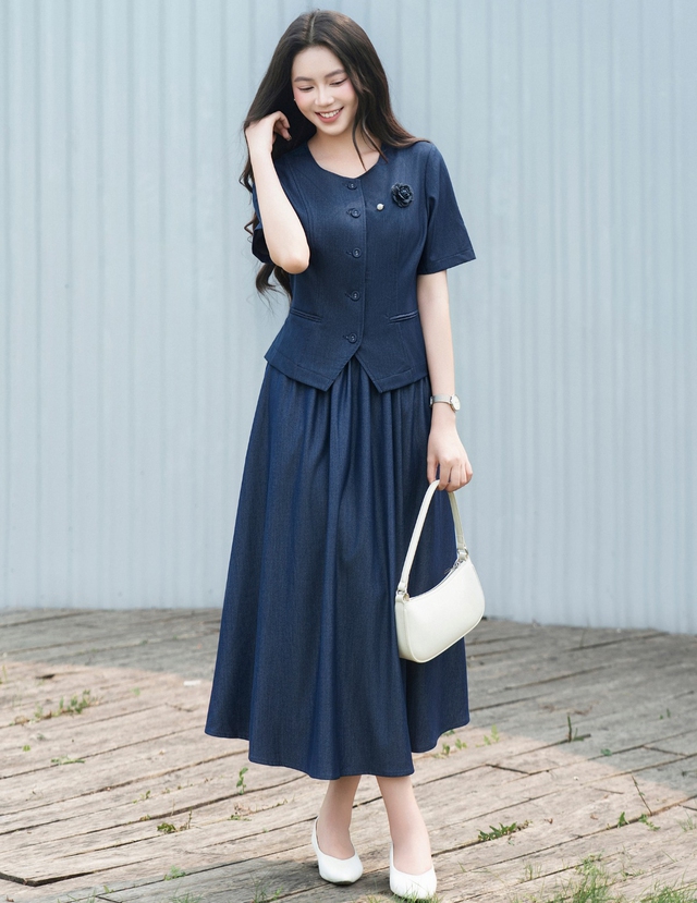 Váy denim mềm mại, thêm nét hiện đại vào bản phối thường ngày - Ảnh 7.