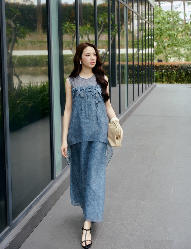 Gợi ý trang phục nhẹ mát cho những ngày nghỉ lễ 2026- Ảnh 4.