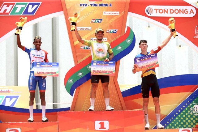 Tay đua kỳ cựu Trịnh Đức T&acirc;m c&oacute; niềm vui thắng chặng ở C&uacute;p truyền h&igrave;nh - Ảnh 3.