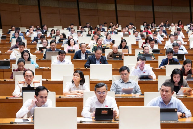 N&acirc;ng ngưỡng chịu thuế hộ kinh doanh 3 tỉ mới đủ 'lo cho vợ chồng, 2 con' - Ảnh 2.