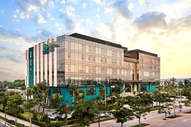 Kh&aacute;nh th&agrave;nh bệnh viện 5 sao đầu ti&ecirc;n ở Ph&uacute; Quốc sau 8 th&aacute;ng 'thần tốc'- Ảnh 2.