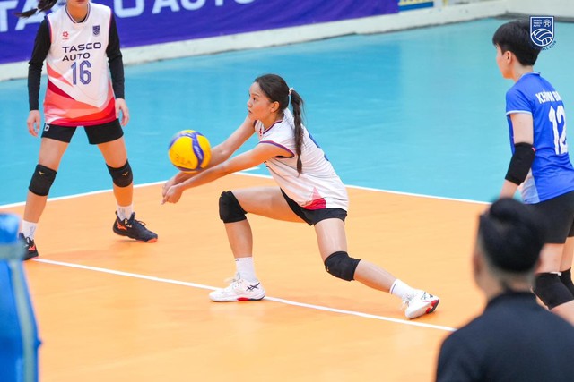 D&ugrave;ng 2 ngoại binh Trung Quốc, CLB Binh chủng Th&ocirc;ng tin vẫn thua trắng đội H&agrave; Nội- Ảnh 1.