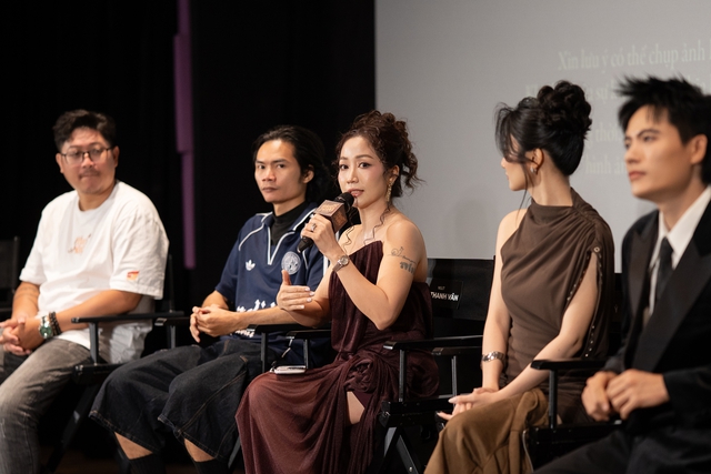 Ốc Thanh V&acirc;n &aacute;m ảnh quay cảnh t&igrave;nh cảm với đ&agrave;n em k&eacute;m tuổi trong phim kinhdị - Ảnh 2.