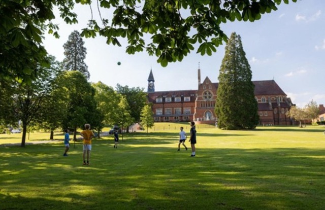 Sunshine Group hợp t&aacute;c Cranleigh School ph&aacute;t triển hệ thống gi&aacute;o dục chuẩn Anh tại Việt Nam - Ảnh 1.