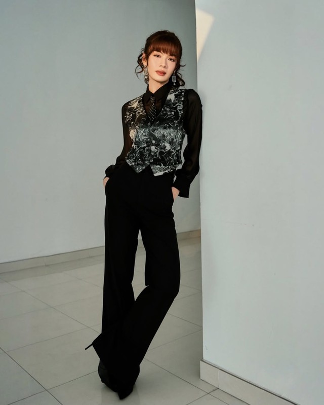 Áo gile và làn gió mới trong tủ đồ của nàng hiện đại- Ảnh 6.