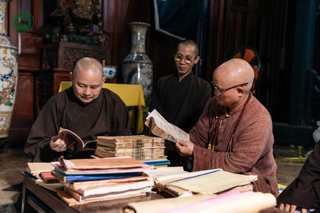 Kim Cang Kinh ch&uacute; giải - Một ph&aacute;t hiện quan trọng tại ch&ugrave;a Quốc &Acirc;n Huế - Ảnh 1.