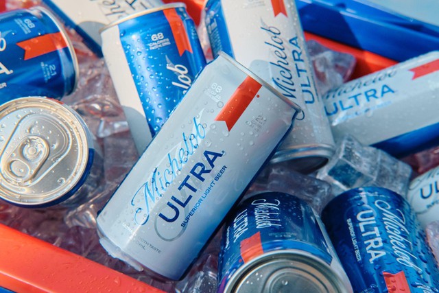 Michelob ULTRA ra mắt tại Việt Nam - lựa chọn bia cho lối sống năng động- Ảnh 2.