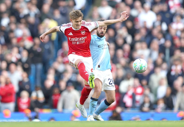 Đua v&ocirc; địch như&hellip; đ&aacute; lu&acirc;n lưu- Ảnh 1.