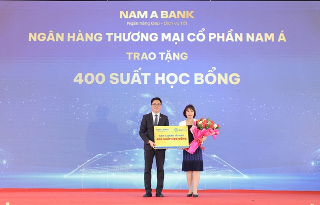 Trường đại học Quang Trung - C&ugrave;ng Việt Nam x&acirc;y dựng nền gi&aacute;o dục trọng tr&aacute;ch- Ảnh 3.
