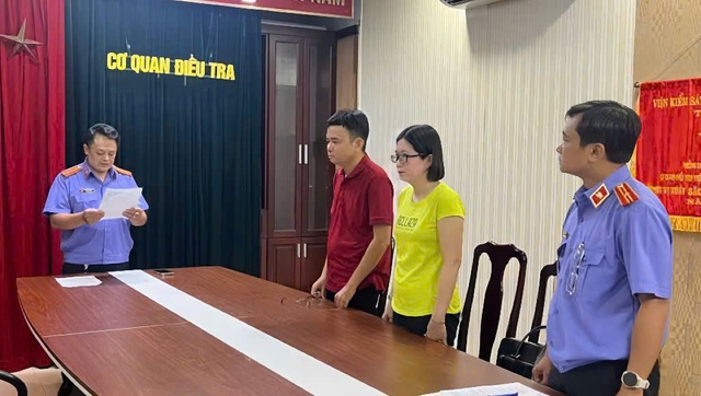 Khởi tố phó viện trưởng và kiểm sát viên vụ nữ sinh tử vong ở Vĩnh Long - Ảnh 1.