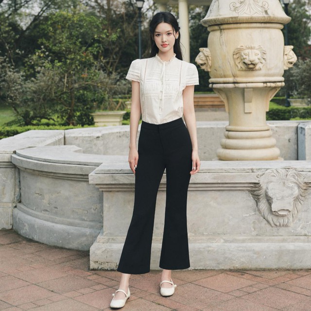 Nhẹ nhàng nhưng vẫn đủ nổi bật cùng áo blouse ngọt ngào- Ảnh 1.