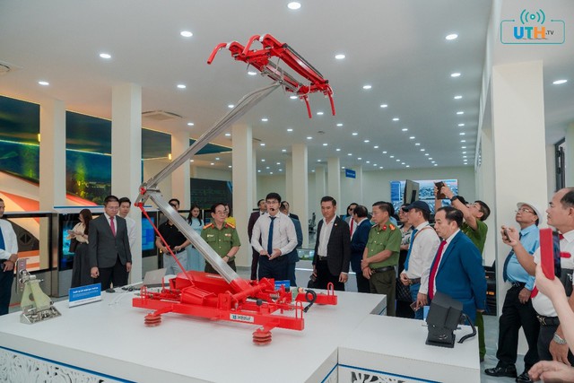 UTH tăng cường kết nối c&aacute;c hội, CLB doanh nh&acirc;n-Lan tỏa gi&aacute; trị hợp t&aacute;c bền vững - Ảnh 9.