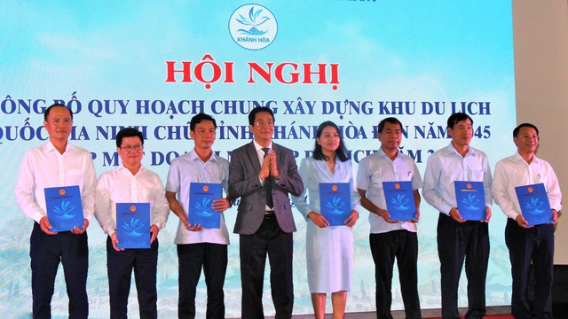 Khu du lịch quốc gia Ninh Chữ rộng 12.000 ha, hướng đến trung t&acirc;m du lịch lớn- Ảnh 1.