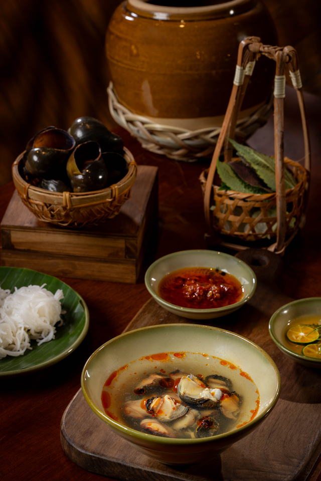 Hành trình hè trọn vẹn từ Huế trầm mặc đến Phú Quốc, TP.HCM sôi động- Ảnh 12.