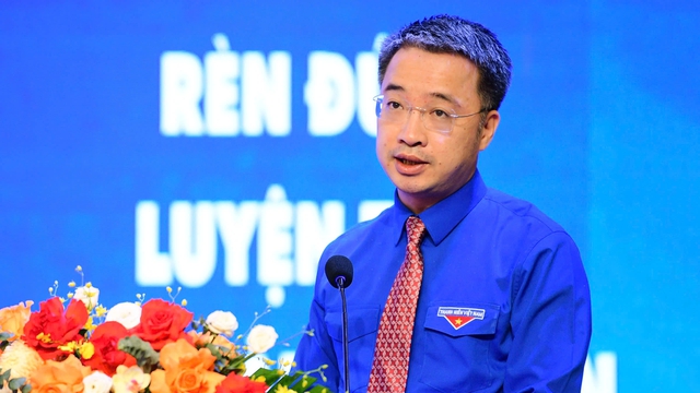 Anh Vũ Trần T&ugrave;ng Anh t&aacute;i cử Chủ tịch Hội LHTN Việt Nam tỉnh Ninh B&igrave;nh - Ảnh 2.