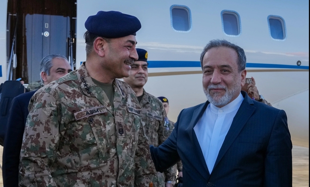 Ngoại trưởng Iran sang Pakistan, hy vọng đ&agrave;m ph&aacute;n được thắp l&ecirc;n - Ảnh 1.