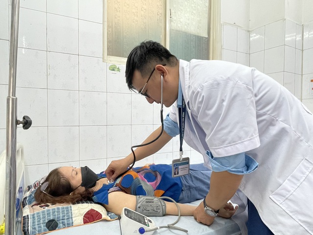 TP.HCM tìm kiếm nhân sự làm giám đốc, phó giám đốc trạm y tế - Ảnh 1.