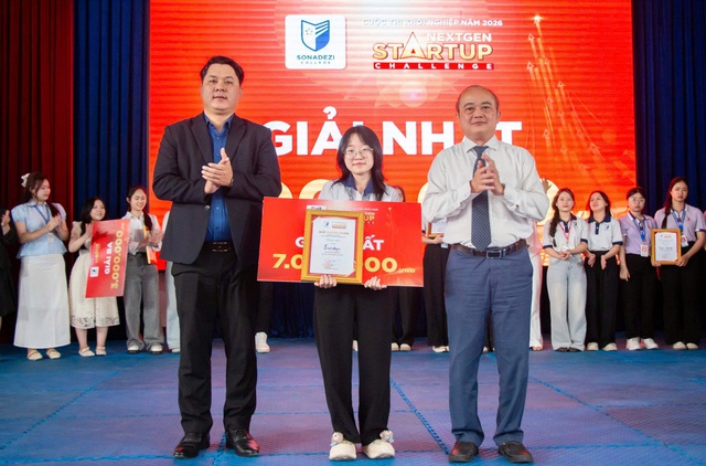 &Yacute; tưởng gi&agrave;y th&aacute;o rời đạt giải nhất cuộc thi khởi nghiệp- Ảnh 1.