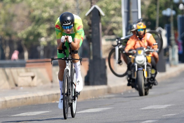 Cua rơ Việt Nam b&ugrave;ng nổ ở chặng c&aacute; nh&acirc;n t&iacute;nh giờ tại Vũng T&agrave;u- Ảnh 1.