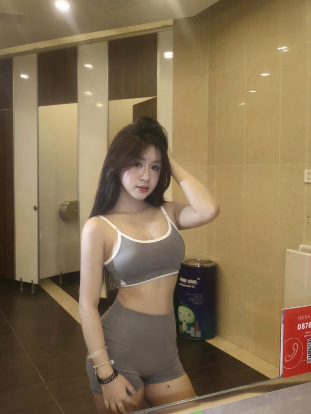 Mát mẻ ngày hè với những thiết kế áo bra tôn dáng tuyệt đối- Ảnh 8.