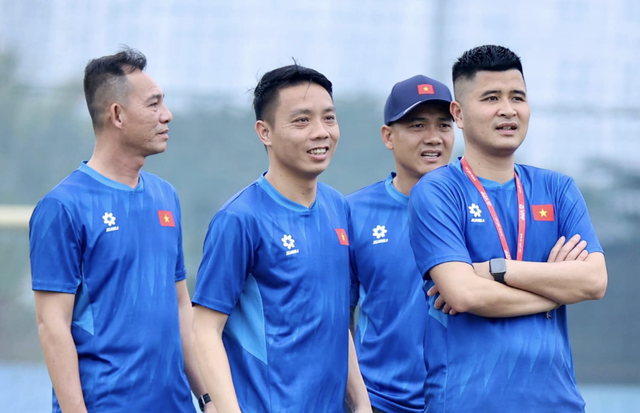 Vén bức màn thành công của U.17 Việt Nam, người hùng Văn Dương được nhận xét gì?- Ảnh 2.