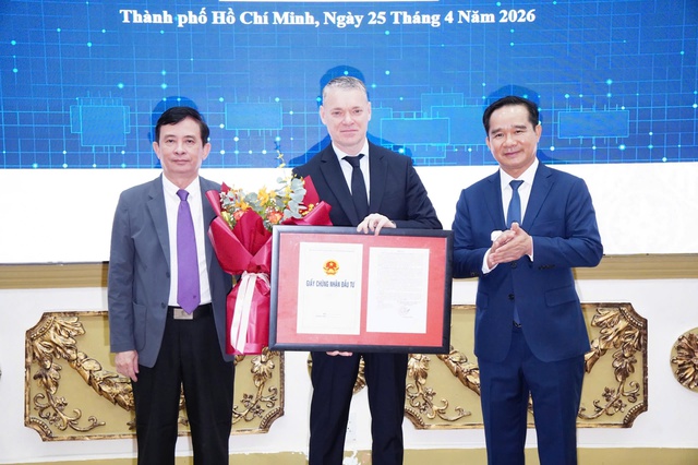 TP.HCM trao chứng nhận đăng ký đầu tư cho 4 'siêu' dự án công nghệ cao - Ảnh 2.