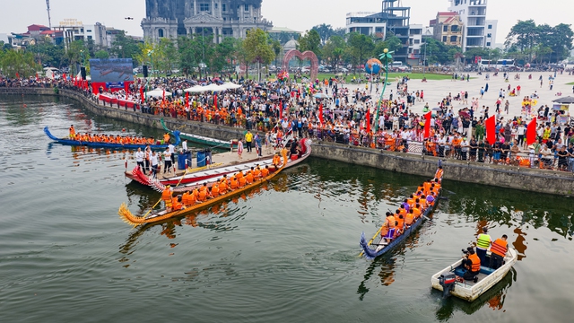 4 triệu lượt người đổ về Đền H&ugrave;ng giỗ Tổ H&ugrave;ng Vương - Ảnh 2.