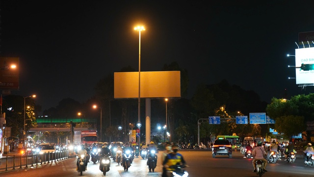 Ấn tượng với những c&aacute;ch truyền th&ocirc;ng tiết kiệm điện hiệu quả ở EVNHCMC - Ảnh 1.