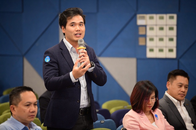 Phạt học sinh bằng kim ti&ecirc;m: Gi&aacute;o dục l&agrave; dạy con người, kh&ocirc;ng phải 'đối tượng' - Ảnh 2.