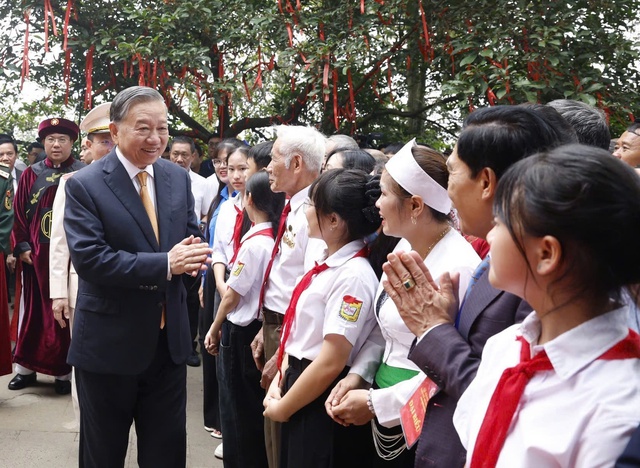 Mọi đường lối, ch&iacute;nh s&aacute;ch đều phải hướng về nh&acirc;n d&acirc;n - Ảnh 1.