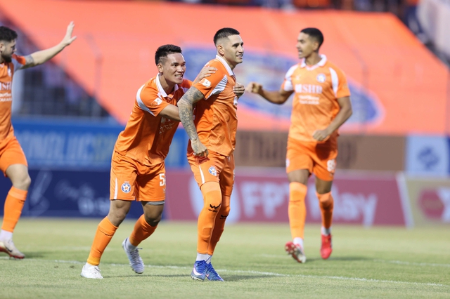  Số phận vẫn như ‘chỉ mành treo chuông’- Ảnh 1.