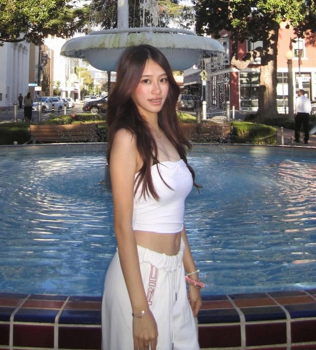 Xuống phố rạng rỡ cùng set đồ áo ống, quần vải rộng- Ảnh 6.