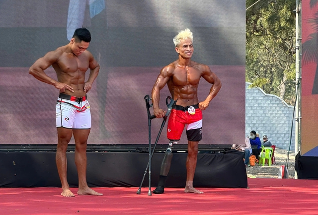 Vượt biến cố mất một ch&acirc;n, ch&agrave;ng trai nghị lực chinh phục s&agrave;n đấu thể h&igrave;nh   - Ảnh 3.