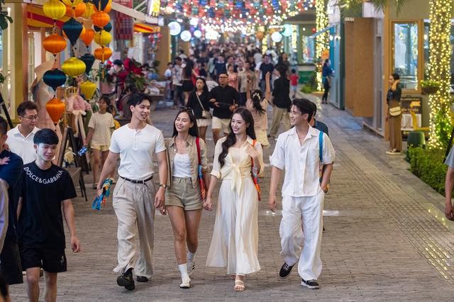 ‘Không ngủ' ở Hạ Long với siêu tổ hợp VUI-Fest- Ảnh 4.