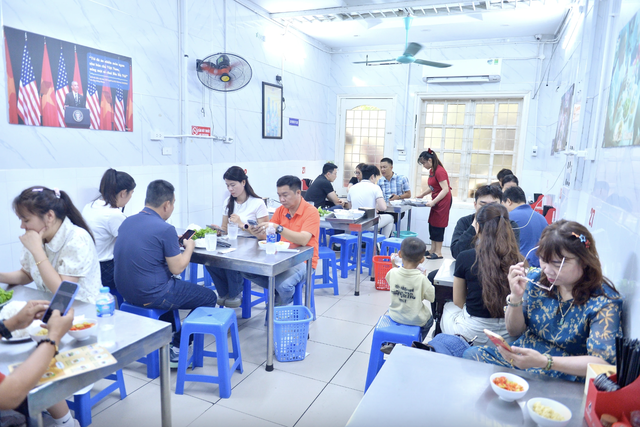 Ẩm thực Việt Nam b&ugrave;ng nổ- Ảnh 2.