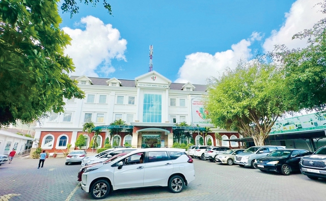 Y Khoa Vạn Phước Cửu Long: &lsquo;Hiện đại - Tr&aacute;ch nhiệm - Tận t&acirc;m&rsquo; l&agrave; kim chỉ nam- Ảnh 1.