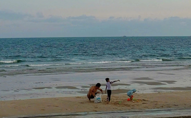 Dịp nghỉ lễ 30.4 - 1.5: Đi biển Vũng T&agrave;u c&oacute; c&ograve;n lo sứa, s&acirc;u biển? - Ảnh 2.