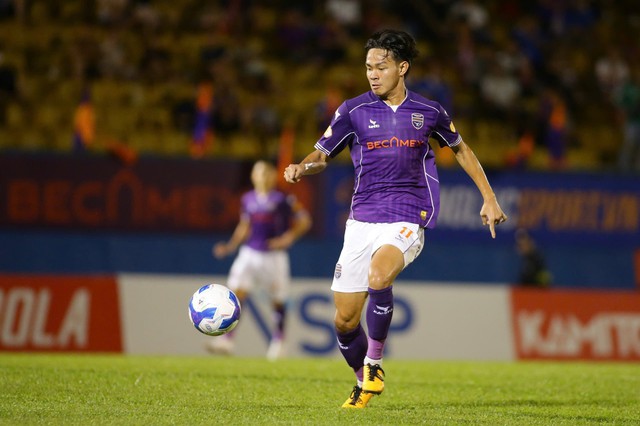 HLV Kim Sang-sik t&igrave;m những 'họng ph&aacute;o' cho đội tuyển Việt Nam ở nơi &iacute;t ai ngờ- Ảnh 2.