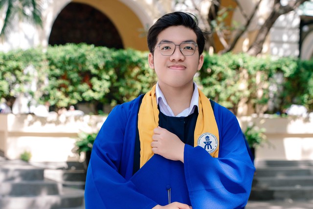 Th&iacute; sinh thi đ&aacute;nh gi&aacute; năng lực đợt 2 đ&ocirc;ng kỷ lục, n&ecirc;n &ocirc;n luyện ra sao? - Ảnh 2.