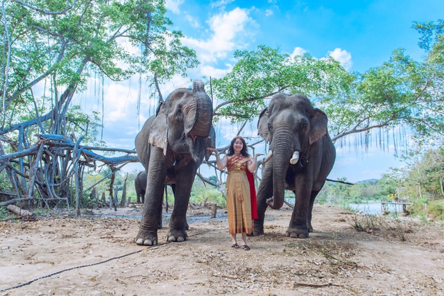 Ch&agrave;ng trai Việt - L&agrave;o 'thắp lửa' du lịch Bu&ocirc;n Đ&ocirc;n- Ảnh 3.