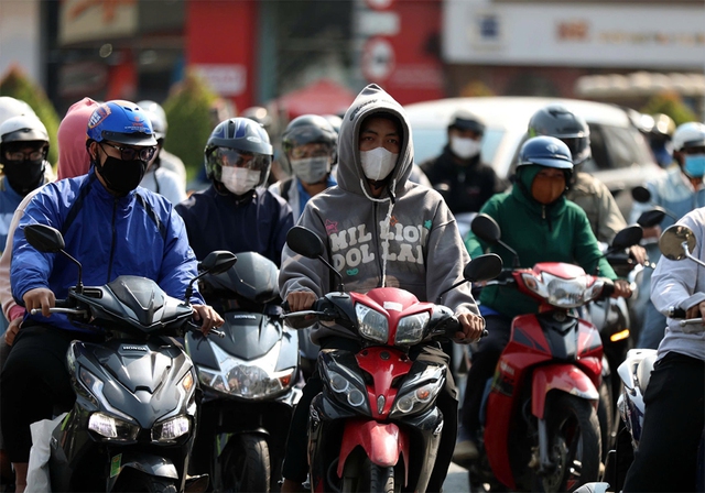 Nam bộ nắng n&oacute;ng k&eacute;o d&agrave;i, m&ugrave;a mưa tới muộn, v&igrave; sao?- Ảnh 1.