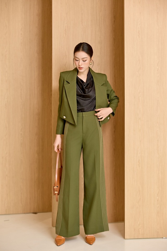 Biến tấu giúp chiếc áo vest trở nên mềm mại hơn  - Ảnh 6.