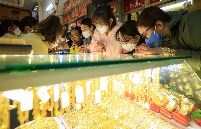 Siết nguồn gốc, xuất xứ v&agrave;ng- Ảnh 1.