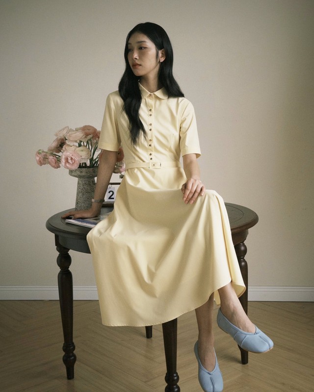 Hè đến, chị em cứ diện trang phục sáng màu là vẻ ngoài lập tức trẻ trung - Ảnh 4.