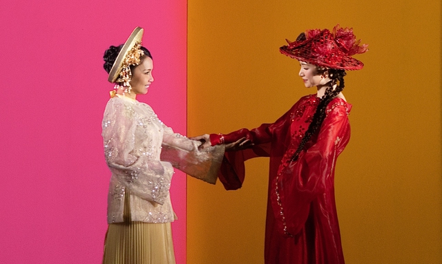 Đạo diễn '&Acirc;m vang Tổ quốc' n&oacute;i g&igrave; về tranh c&atilde;i tiết mục Cẩm Ly, H&ograve;a Minzy?- Ảnh 2.