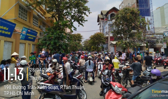 Nhiều học sinh, bảo mẫu Trường tiểu học Đặng Th&ugrave;y Tr&acirc;m, TP.HCM nghi ngộ độc thực phẩm- Ảnh 1.