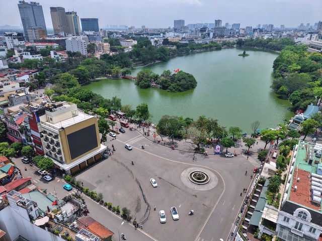 Người d&acirc;n gửi xe ở đ&acirc;u khi H&agrave; Nội cấm xe xăng v&agrave;o v&ugrave;ng l&otilde;i từ 1.7? - Ảnh 1.