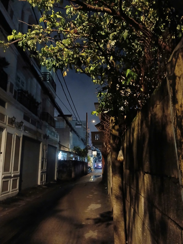 'C&ocirc;ng tắc' giữ cho th&agrave;nh phố lu&ocirc;n thức - Ảnh 1.