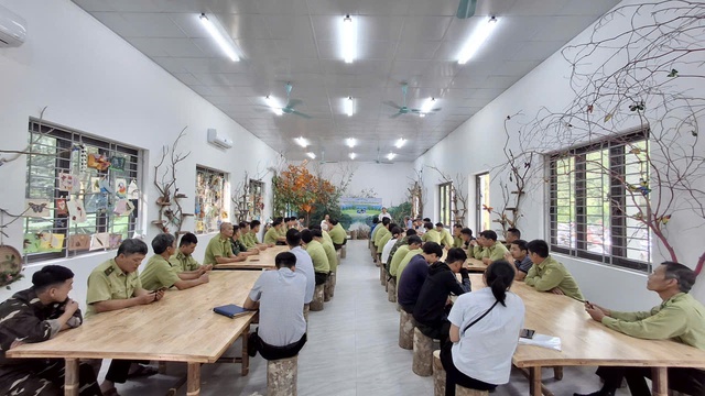 Nghỉ lễ 30.4 - 1.5: Lượng kh&aacute;ch tăng cao, th&ocirc;ng b&aacute;o quan trọng từ rừng C&uacute;c Phương- Ảnh 1.