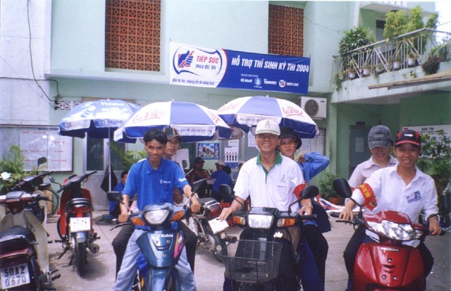 &Ocirc;ng B&ugrave;i Đặng Dũng v&agrave; những c&acirc;u chuyện kh&oacute; qu&ecirc;n về chương tr&igrave;nh Tiếp sức m&ugrave;a thi- Ảnh 3.